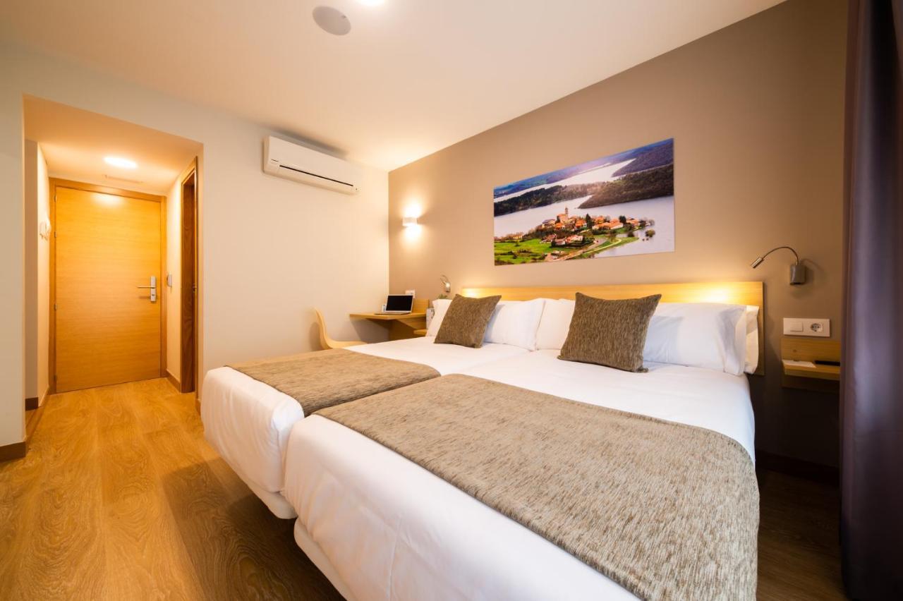 Hotel Vas Vitoria Autocheckin Buitenkant foto