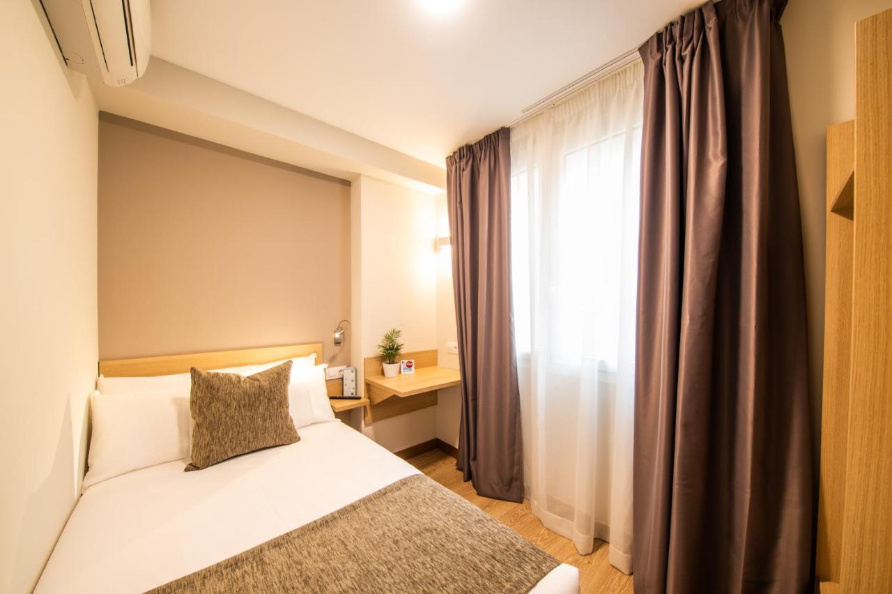 Hotel Vas Vitoria Autocheckin Buitenkant foto
